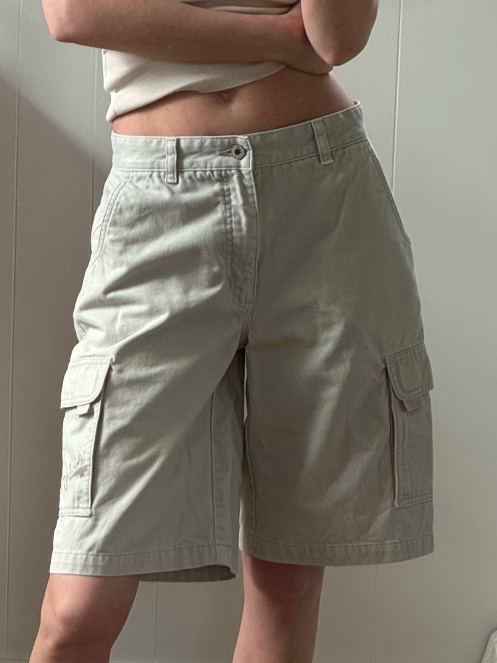 Vintage Light Beige Low Rise Long Cargo Shorts - Knee Length Relaxed Utility